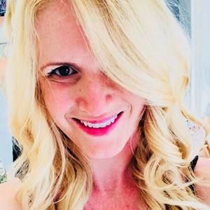 Meet your Posher, Alessandra